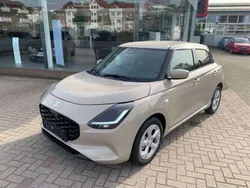 Caravan ivory Neu 2024 Suzuki Swift Comfort Kleinwagen | 18.395 €