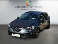 Titaniumgrau metallic (grau) Gebraucht 2021 Renault Mégane GrandTour Intens Kombi | 17.970 € (Fairer Preis)