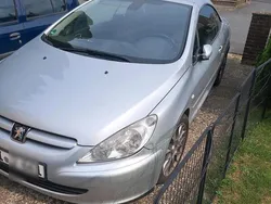 Silber Gebraucht 2005 Peugeot 307 CC Cabrio | 2.300 € (Fairer Preis)