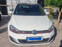 Weiß Gebraucht 2015 VW Golf VII GTI Limousine | 15.800 € (Guter Preis)