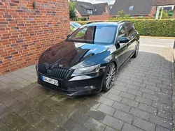Schwarz Gebraucht 2016 Skoda Superb SportLine Kombi | 15.999 € (Etwas zu teuer)