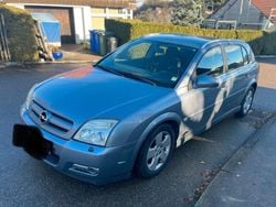 Grau Gebraucht 2004 Opel Vectra Kombi | 990 € (Superpreis)