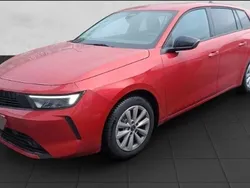 Rot Gebraucht 2023 Opel Astra Business Edition Kombi | 28.149 € (Teuer)