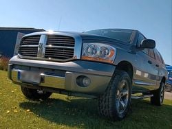 Grau Gebraucht 2007 Dodge Ram Abholung | 13.100 € (Guter Preis)
