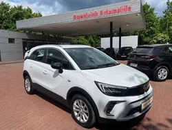 Weiß Gebraucht 2022 Opel Crossland X SUV | 14.990 €