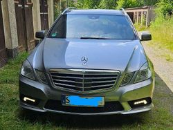 Grau Gebraucht 2010 Mercedes E250 Avantgarde Kombi | 9.700 € (Teuer)