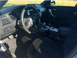Blau Gebraucht 2017 BMW 120 M Sport Kleinwagen | 21.500 € (Etwas zu teuer)