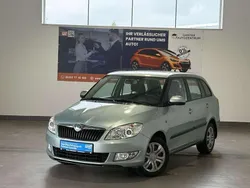 Blau Gebraucht 2013 Skoda Fabia Ambition Kombi | 8.990 € (Etwas zu teuer)