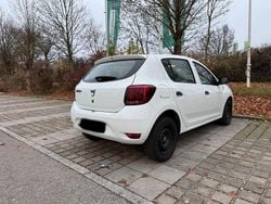 Weiß Gebraucht 2018 Dacia Sandero Limousine | 6.300 € (Fairer Preis)