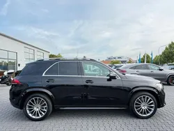 Schwarz Gebraucht 2021 Mercedes GLE350e Exclusive SUV | 59.990 € (Teuer)