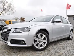 Silber Gebraucht 2011 Audi A4 Attraction Kombi | 12.480 € (Etwas zu teuer)