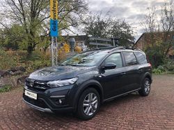 Grau "comete" Gebraucht 2022 Dacia Jogger Comfort Van / Kleinbus | 15.995 € (Fairer Preis)