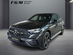 Grau Gebraucht 2024 Mercedes GLC200 AMG line SUV | 52.870 € (Teuer)