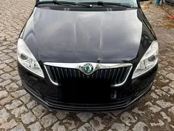 Schwarz Gebraucht 2013 Skoda Fabia Family Kombi | 3.200 € (Guter Preis)
