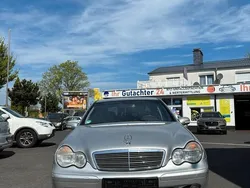 Grau Gebraucht 2002 Mercedes C180 Limousine | 2.900 € (Fairer Preis)