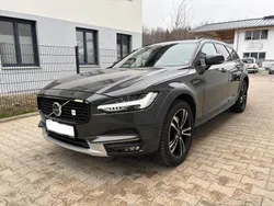 Grau Gebraucht 2017 Volvo V90 CC Pro Kombi | 28.500 € (Etwas zu teuer)