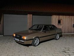 Gold Gebraucht 1985 Audi 90 Limousine | 10.750 €