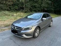 Grau Gebraucht 2015 Mercedes A200 Limousine | 9.500 €
