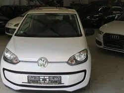 Weiß Gebraucht 2015 VW up! take up! Kleinwagen | 3.500 € (Guter Preis)