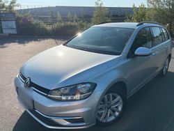 Silber Gebraucht 2020 VW Golf VII Kombi | 15.799 € (Fairer Preis)