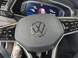 Weiß Gebraucht 2021 VW Tiguan R-line SUV | 31.500 € (Fairer Preis)