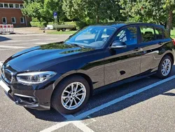 Schwarz Gebraucht 2015 BMW 118 Sport Line Kleinwagen | 12.499 € (Fairer Preis)