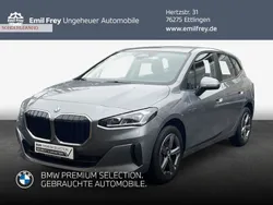 Skyscraper grau metallic Gebraucht 2023 BMW 218 Active Tourer Basis Van / Kleinbus | 31.490 € (Guter Preis)
