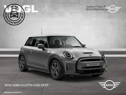Moonwalk grey metallic Gebraucht 2021 Mini Cooper SE Hatch Kleinwagen | 14.910 € (Superpreis)