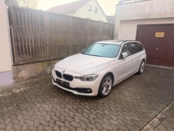 Weiß Gebraucht 2019 BMW 320 Luxury Line Kombi | 18.000 € (Guter Preis)
