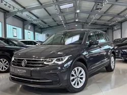 Grau Gebraucht 2021 VW Tiguan SUV | 24.980 € (Guter Preis)