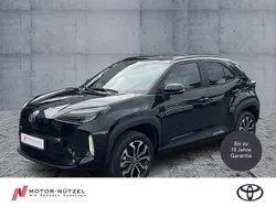 Schwarz Neu 2025 Toyota Yaris Cross SUV | 30.490 € (Fairer Preis)