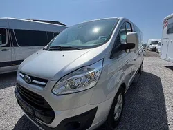 Silber Gebraucht 2018 Ford Tourneo Custom Titanium Kombi | 32.900 € (Fairer Preis)