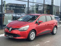 Rot Gebraucht 2014 Renault Clio IV Expression Limousine | 6.490 € (Fairer Preis)