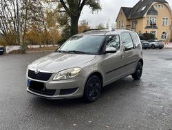 Andere farben Gebraucht 2012 Skoda Roomster Van / Kleinbus | 3.900 € (Fairer Preis)