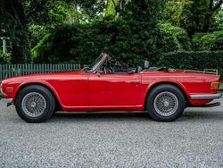Rot Gebraucht 1969 Triumph TR6 Cabrio | 36.550 €