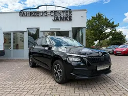 Cerna magic/black magic Gebraucht 2023 Skoda Kamiq Selection SUV | 24.880 € (Guter Preis)