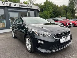 Schwarz Gebraucht 2021 Kia Ceed Limousine | 18.990 € (Guter Preis)