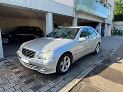 Silber Gebraucht 2004 Mercedes C200 Avantgarde Limousine | 1.990 € (Guter Preis)
