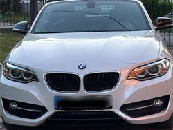 Weiß Gebraucht 2015 BMW 220 Sport Line Cabrio | 19.500 €