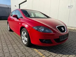 Rot Gebraucht 2009 Seat Leon Reference Limousine | 3.999 € (Fairer Preis)