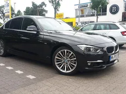 Schwarz Gebraucht 2017 BMW 330 Luxury Line Limousine | 17.500 € (Fairer Preis)