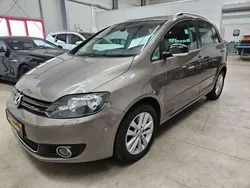 Kaschmirbraun Gebraucht 2012 VW Golf Plus Cross Style Van / Kleinbus | 6.499 € (Fairer Preis)
