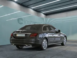 Grau Gebraucht 2021 Mercedes C300 Avantgarde Limousine | 38.437 € (Fairer Preis)