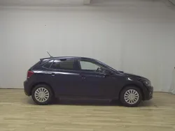 Schwarz Gebraucht 2021 VW Polo Comfortline Kleinwagen | 15.480 € (Guter Preis)