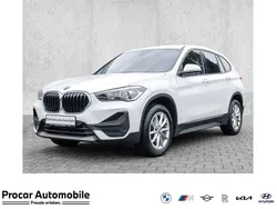 Weiß Gebraucht 2022 BMW X1 Advantage SUV | 20.990 € (Guter Preis)