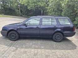 Blau Gebraucht 1999 VW Golf IV Kombi | 1.450 € (Teuer)