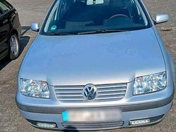 Grau Gebraucht 2000 VW Bora Limousine | 1.990 € (Fairer Preis)