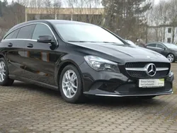 Schwarz Gebraucht 2017 Mercedes CLA180 Shooting Brake Kombi | 18.880 € (Guter Preis)