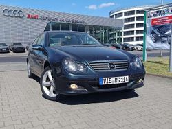 Schwarz Gebraucht 2006 Mercedes C160 Coupé | 2.500 € (Etwas zu teuer)