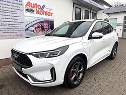 Frostweiß Gebraucht 2025 Ford Kuga ST-Line X SUV | 39.700 € (Etwas zu teuer)
